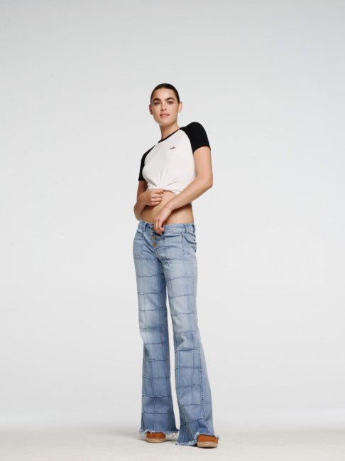 Lois Jeans Magasin   —    Sample & Stock Sale - 1