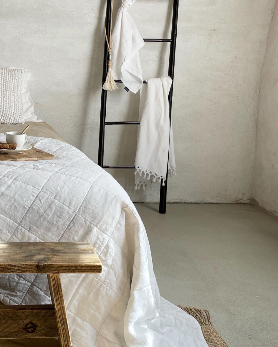 Outlet Store House In Style & Passion For Linen - 1